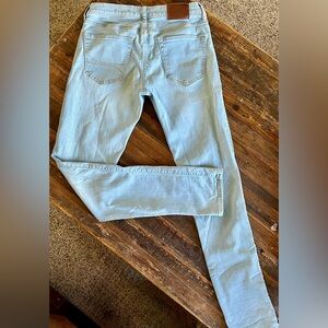 Hollister Light-Washed Stacked Skinny Jeans 30X30